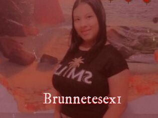 Brunnetesex1