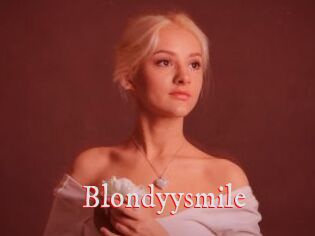 Blondyysmile