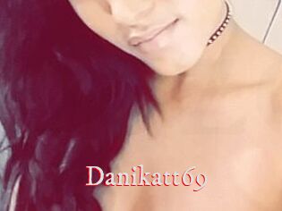 Dani_katt69