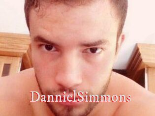 Danniel_Simmons