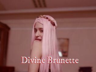 Divine_Brunette