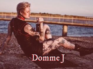 Domme_J