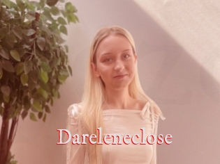 Dareleneclose
