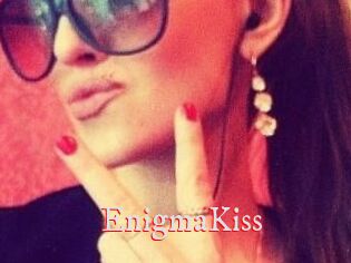Enigma_Kiss