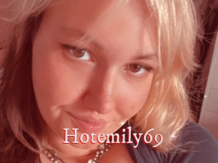 Hotemily69