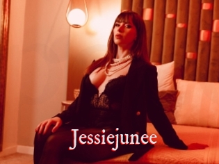 Jessiejunee