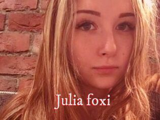 Julia_foxi