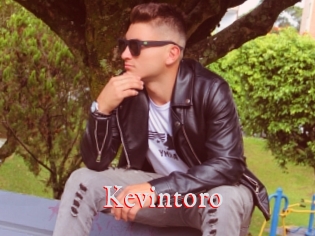 kevintoro Pornstars Zoe
