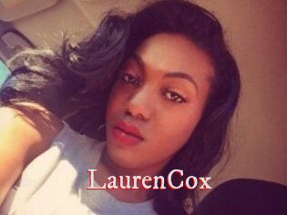 Lauren_Cox