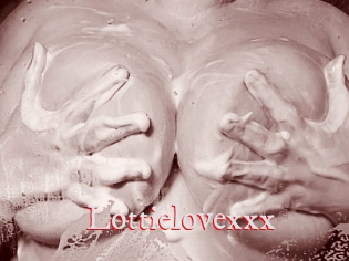 Lottielovexxx