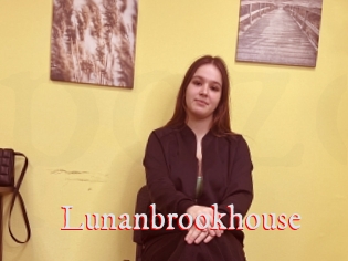 lunanbrookhouse Pornstars Zoe