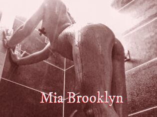 Mia_Brooklyn