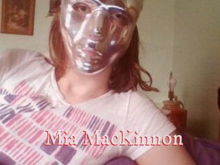 Mia_MacKinnon
