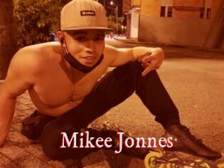 Mikee_Jonnes