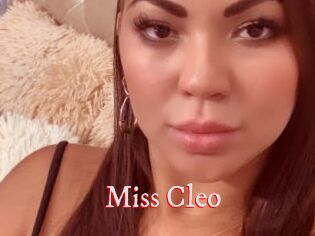 Miss_Cleo