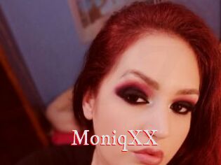 MoniqXX Pornstars Zoe