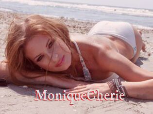 MoniqueCherie