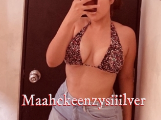 Maahckeenzysiiilver