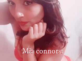 Mia_connorst