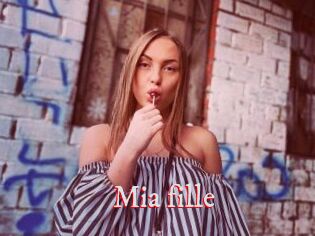 Mia_fille