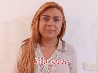 Mia_roses