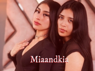 miaandkia Pornstars Zoe