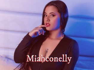 Miahconelly