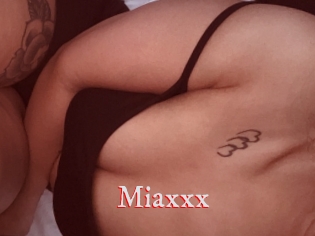Miaxxx