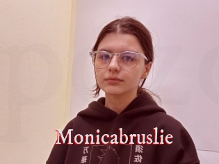 Monicabruslie