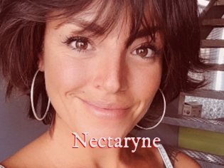 Nectaryne