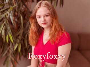 Roxyfoxyy