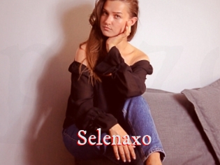Selenaxo