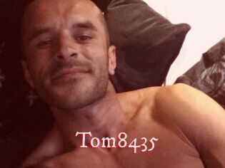 Tom8435