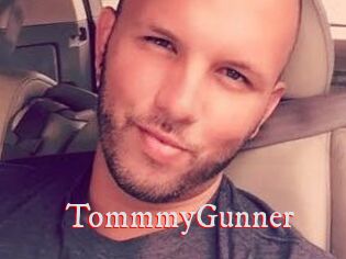 TommmyGunner