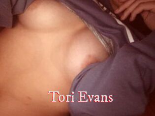 Tori_Evans